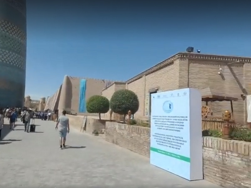 Immagine della copertina di un video di Liberi di Andare da Khiva, Uzbekistan